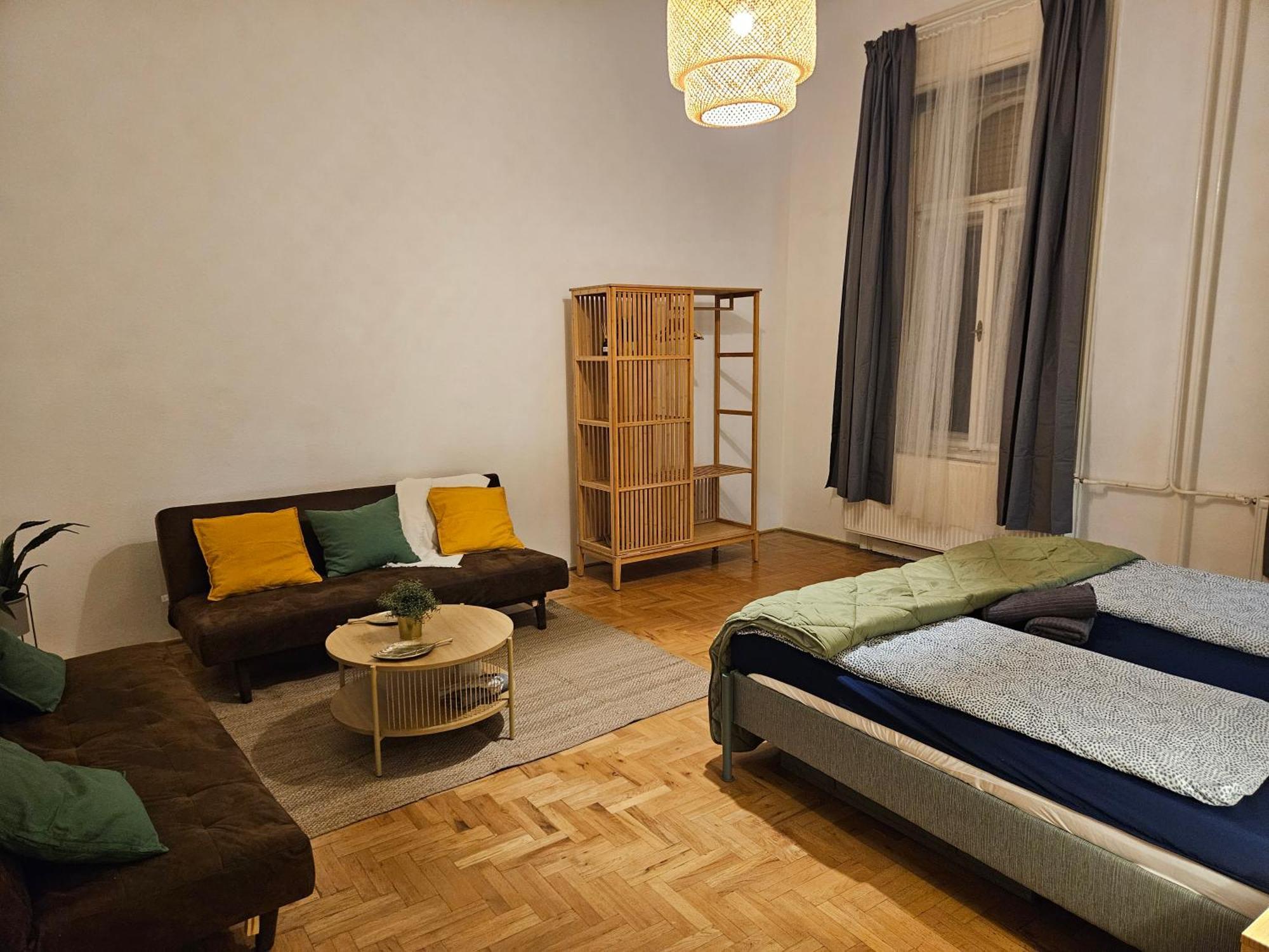 Downtown Gem Rooms Budapest Luaran gambar